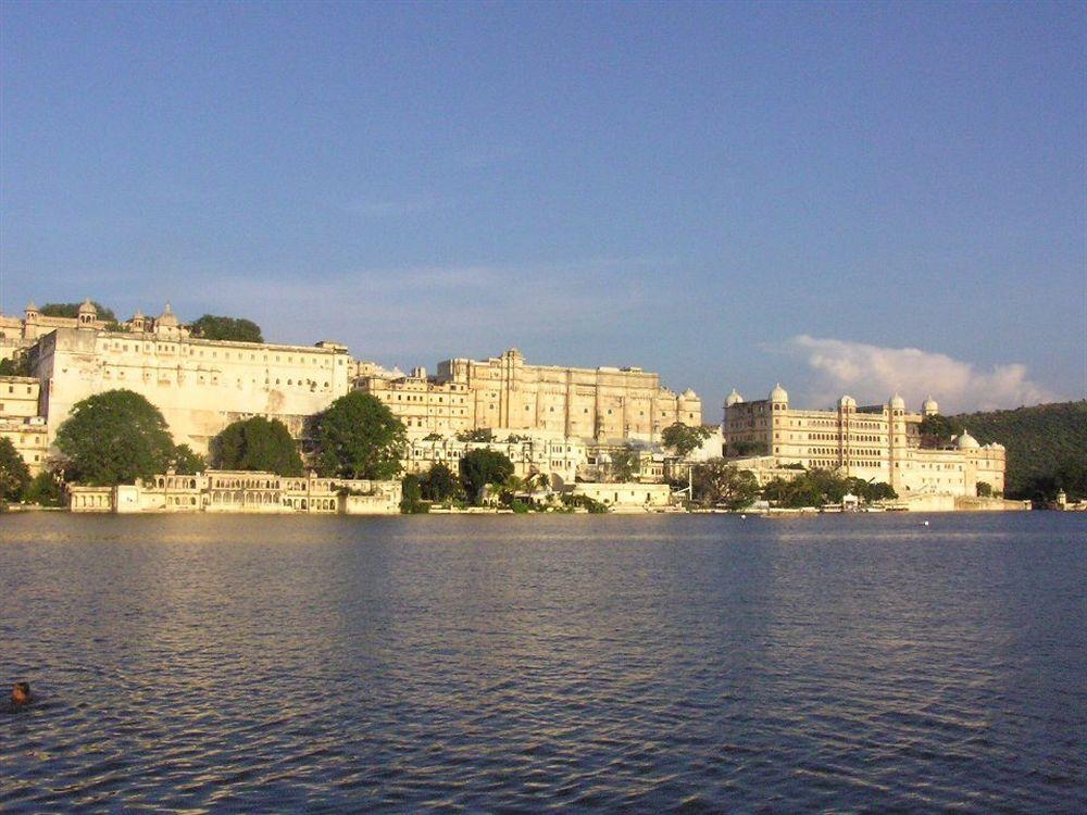 Shiv Niwas Palace By Hrh Group Of Hotels Udaipur Eksteriør billede
